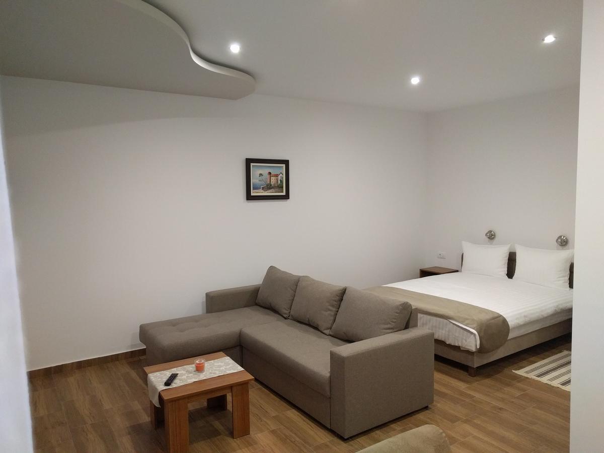 Simica Cose Apartment Vrdnik Ngoại thất bức ảnh