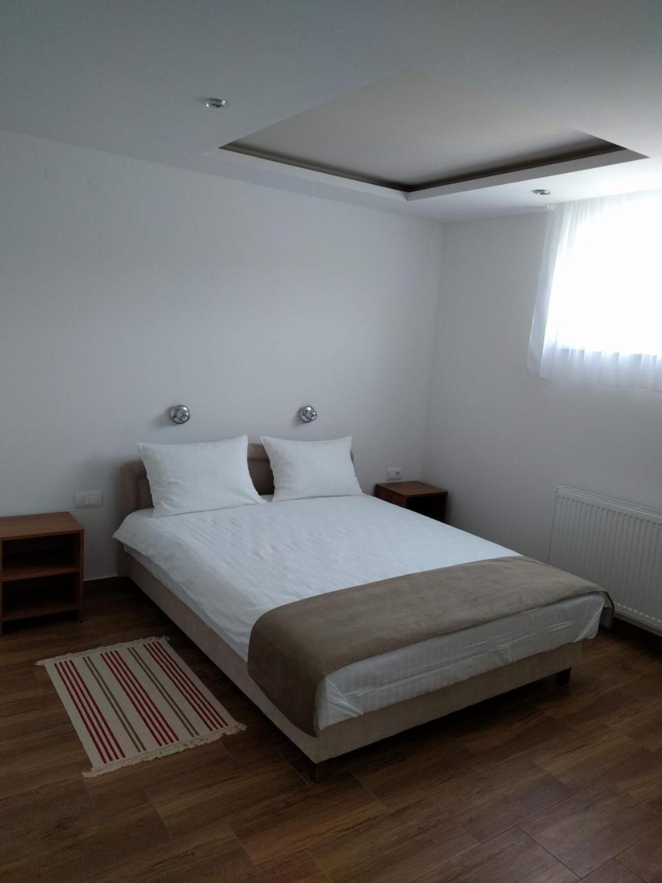 Simica Cose Apartment Vrdnik Ngoại thất bức ảnh