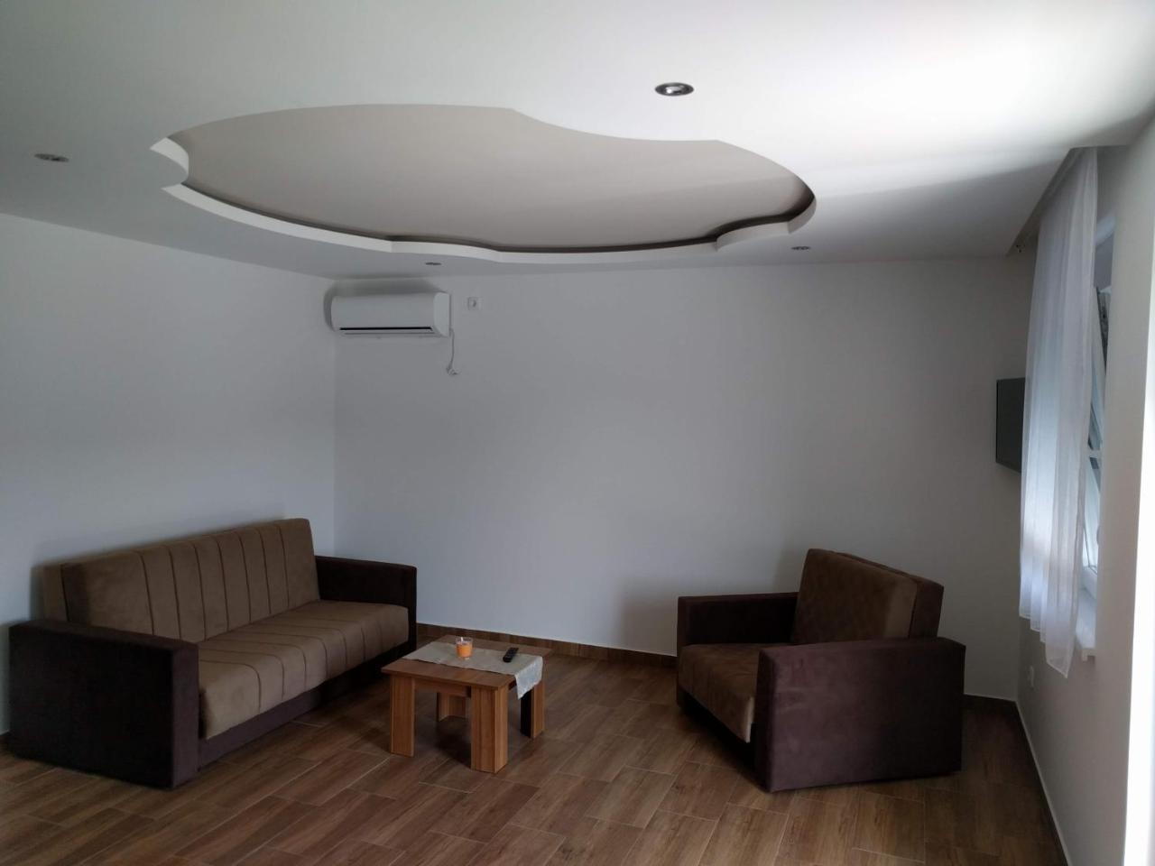 Simica Cose Apartment Vrdnik Ngoại thất bức ảnh
